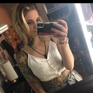 Meet your Posher, Alex